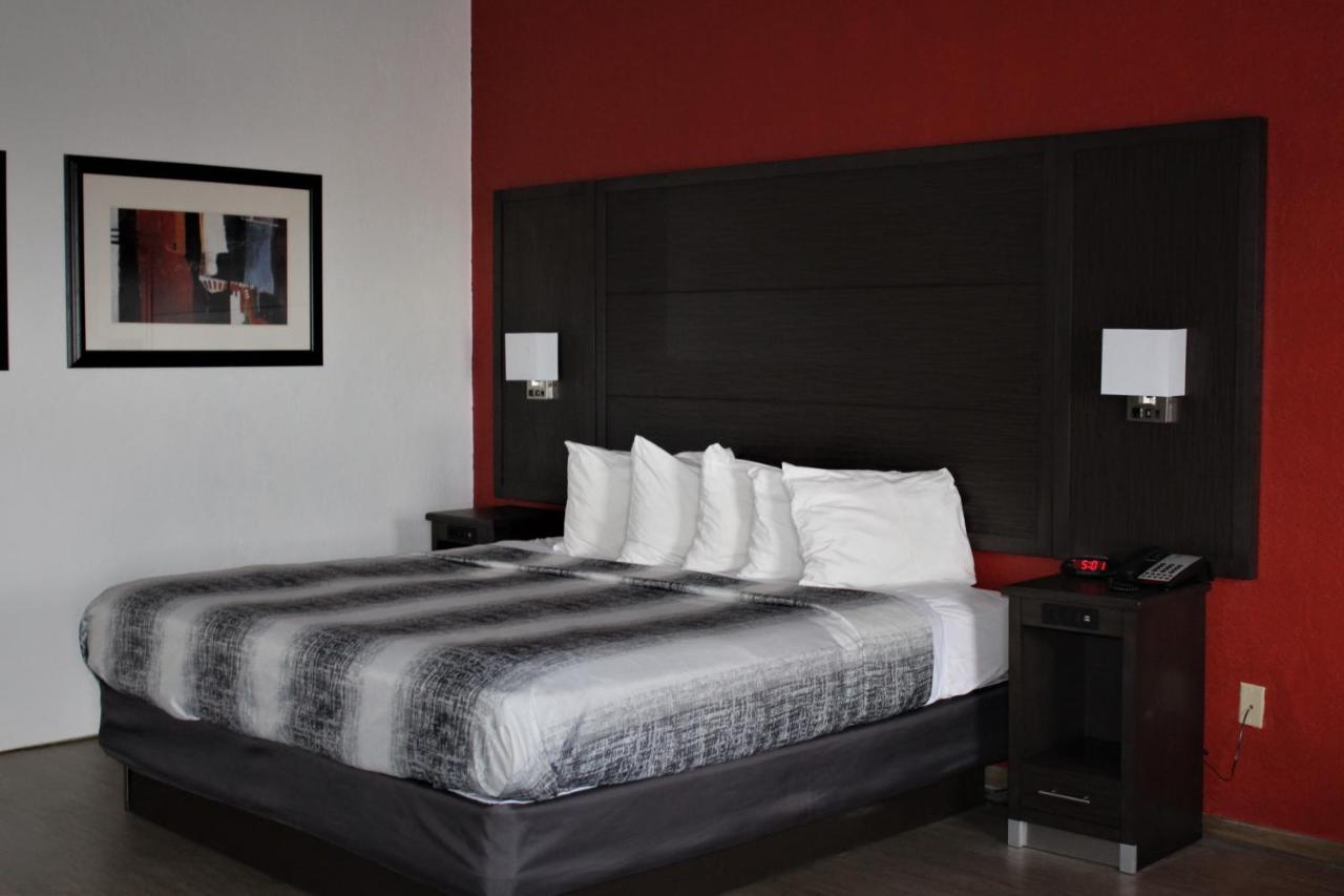 Lamplighter Inn Santa Fe Bagian luar foto