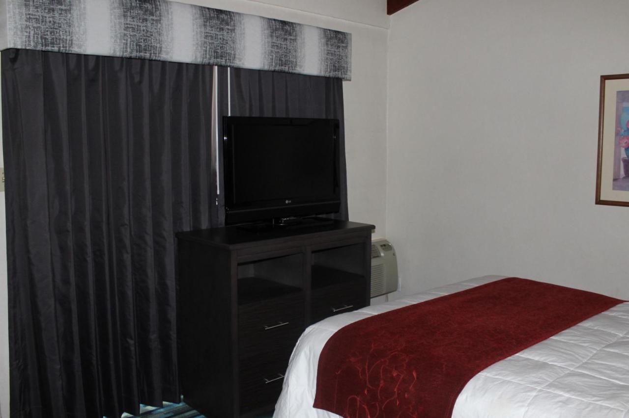 Lamplighter Inn Santa Fe Bagian luar foto