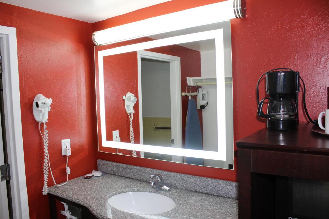 Lamplighter Inn Santa Fe Bagian luar foto