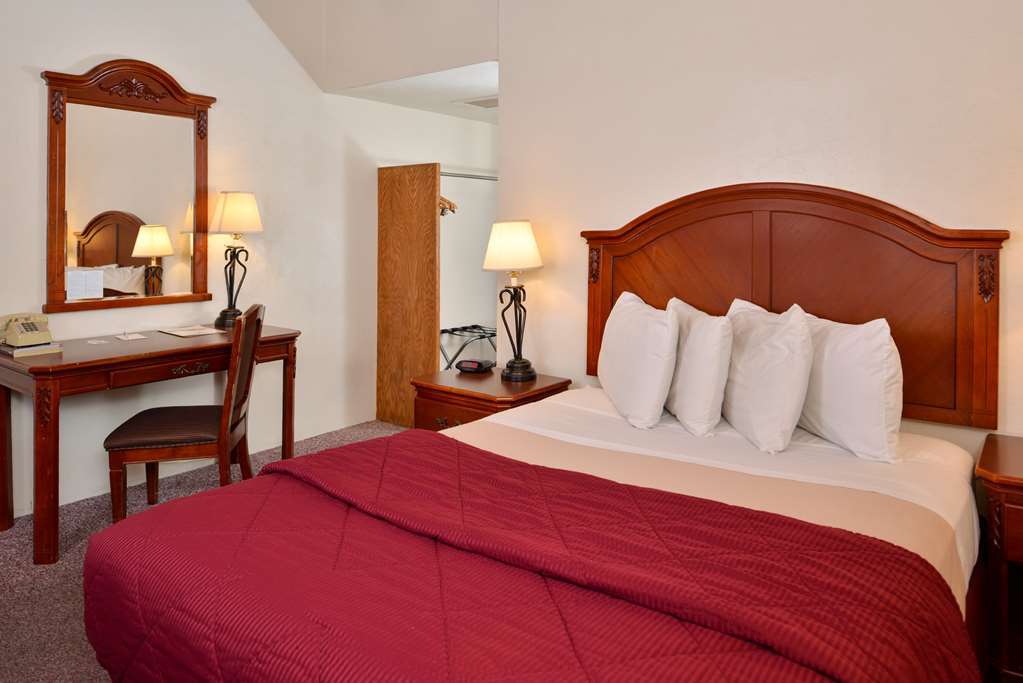 Lamplighter Inn Santa Fe Ruang foto