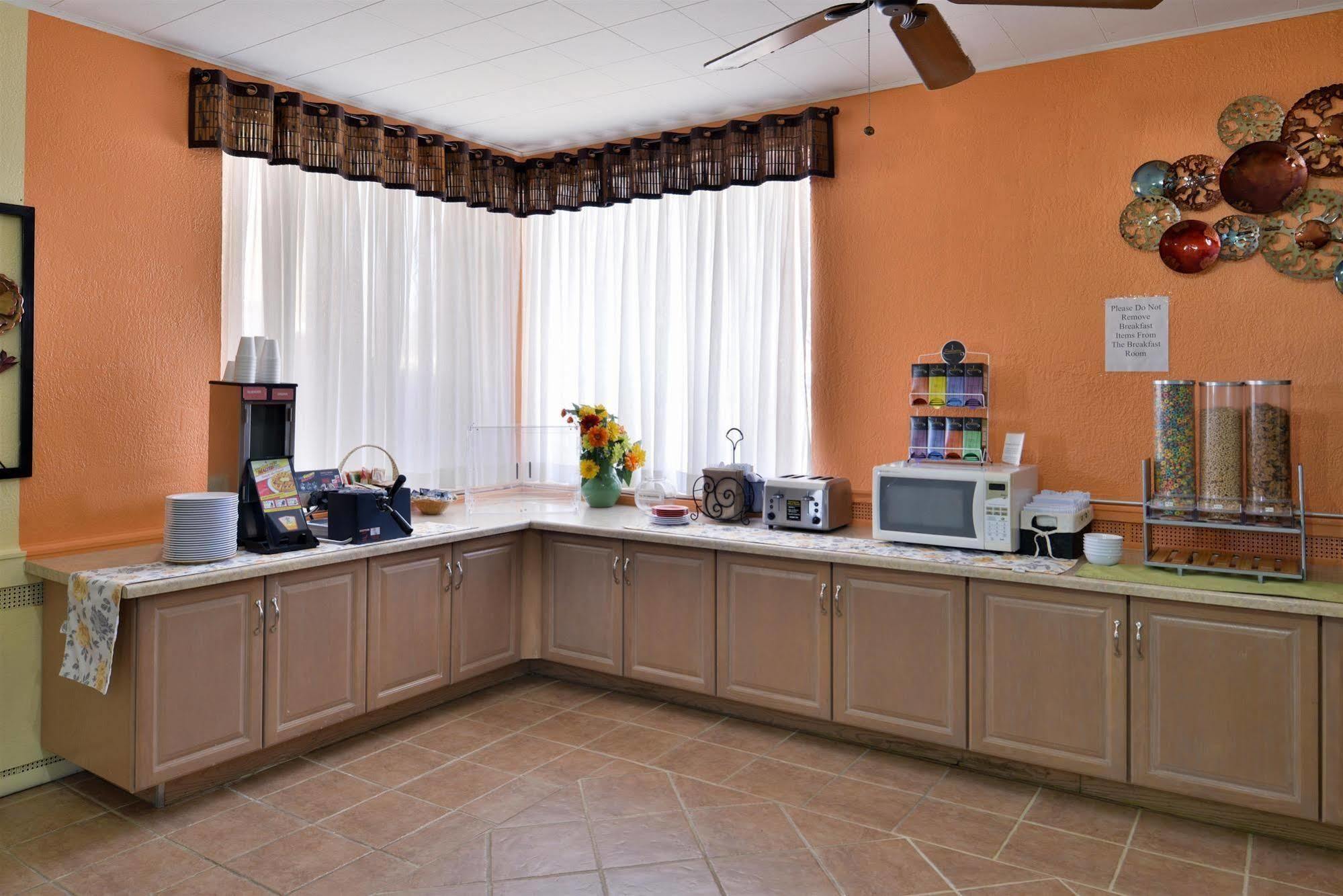 Lamplighter Inn Santa Fe Bagian luar foto
